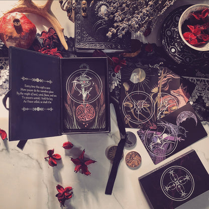 The Nameless One (A Tarot & Oracle Deck)